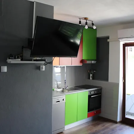 Pele's Place * Biograd Na Moru